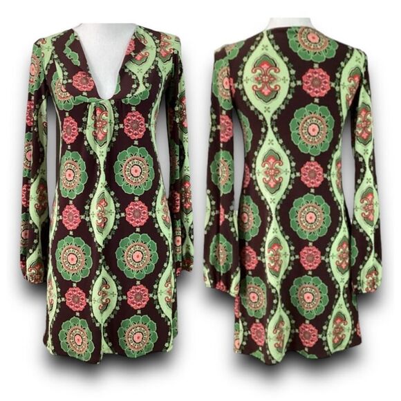 VELVET TORCH Velvet Torch Off The Shoulder Long Sleeve Mini Dress In Pink Green - Picture 1 of 10